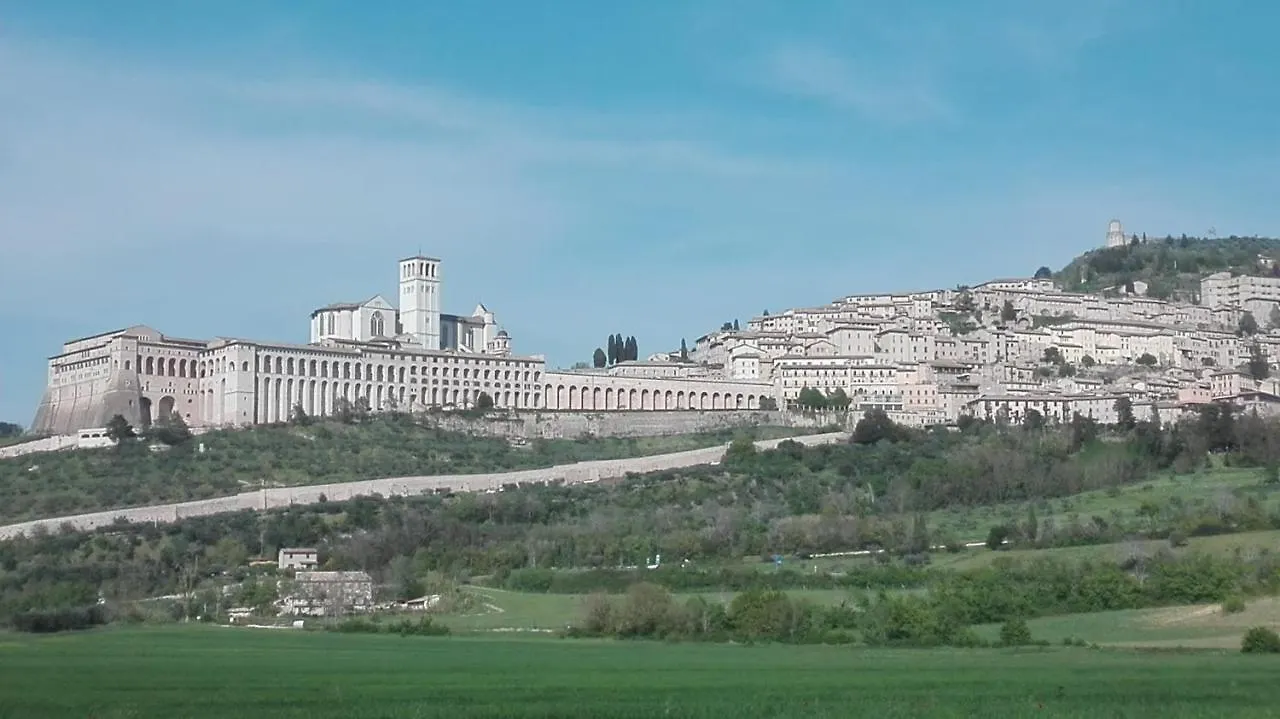 Casa Del Frate Apartment Assisi
