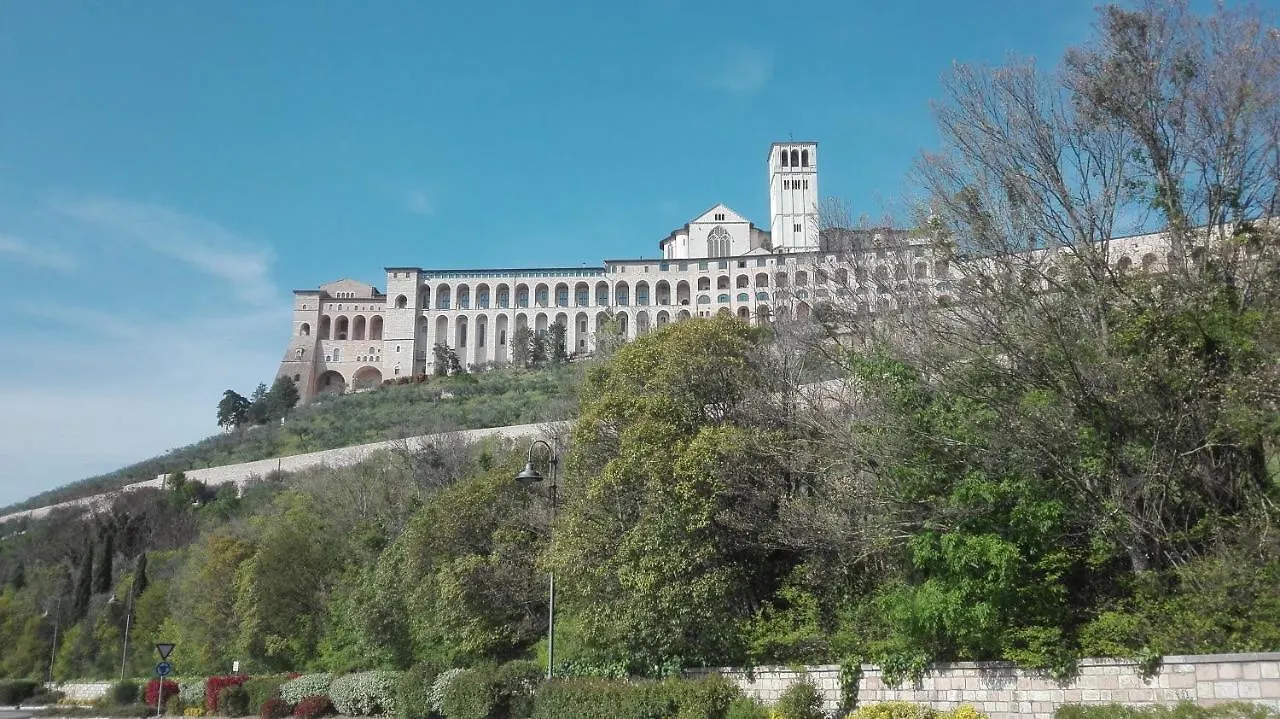 Casa Del Frate Apartment Assisi